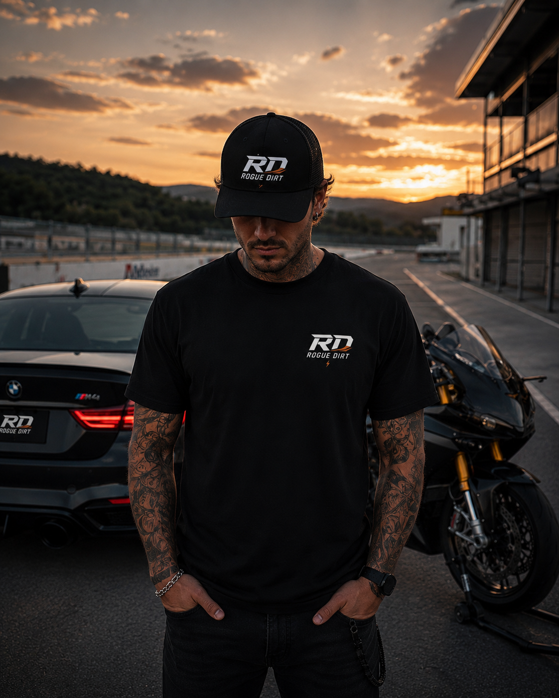 Rogue Dirt Essential Street Tee